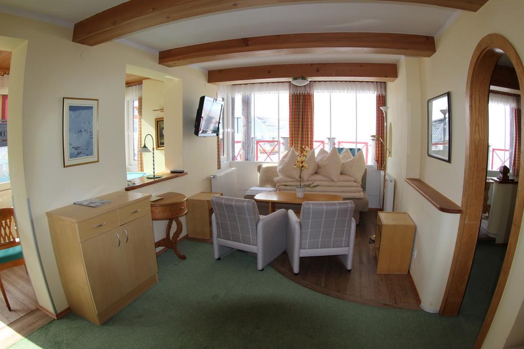 Appartementhaus Christophorus Obertauern Habitación foto