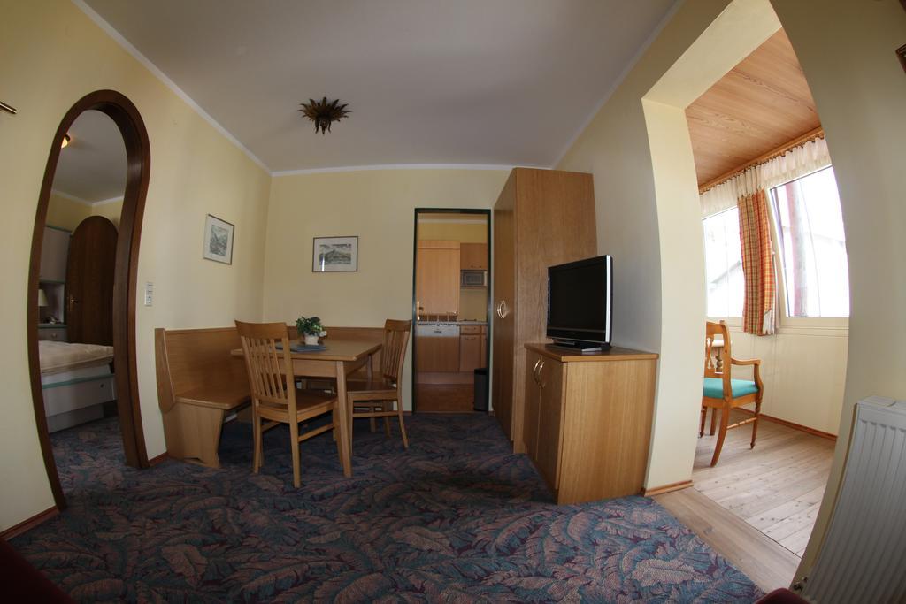Appartementhaus Christophorus Obertauern Habitación foto